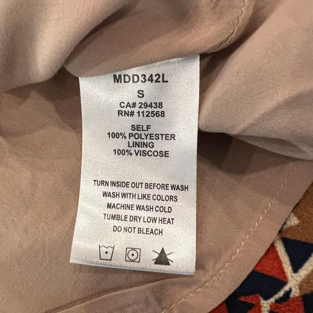 NWT Nordstrom’s Miss Me Tan, Navy, Orange/Red Geometric Print Shift Dress - S - Picture 8 of 10